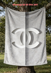Chanel 3D Shadow CC Logo Minimalist Flannel Sofa Throw Blanket IMG_6708